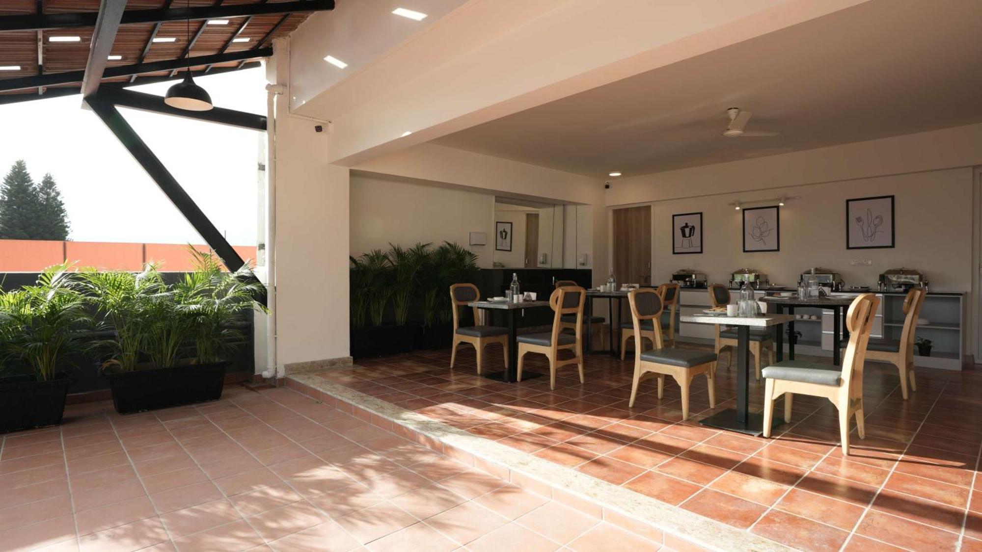 Wandr Hotel- Near Mg Road Bangalore Dış mekan fotoğraf